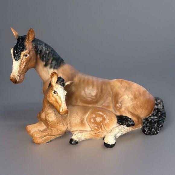 Vintage Universal Statuary Corp Horse mare & foal statue # 876 1988 Resin 13" - Picture 6 of 8